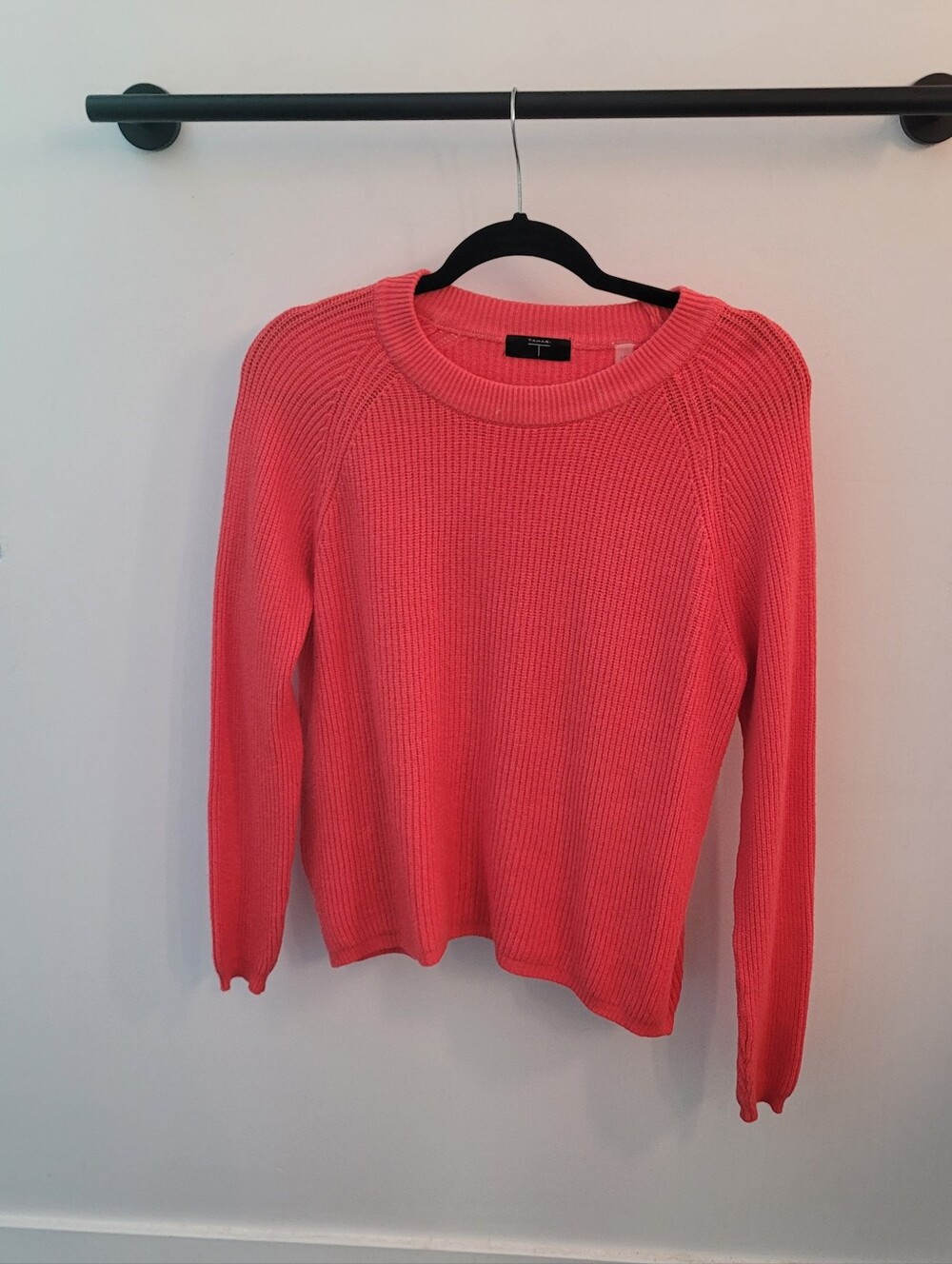 Tahari Women's Coral Crewneck Ribbed Sweater Size L